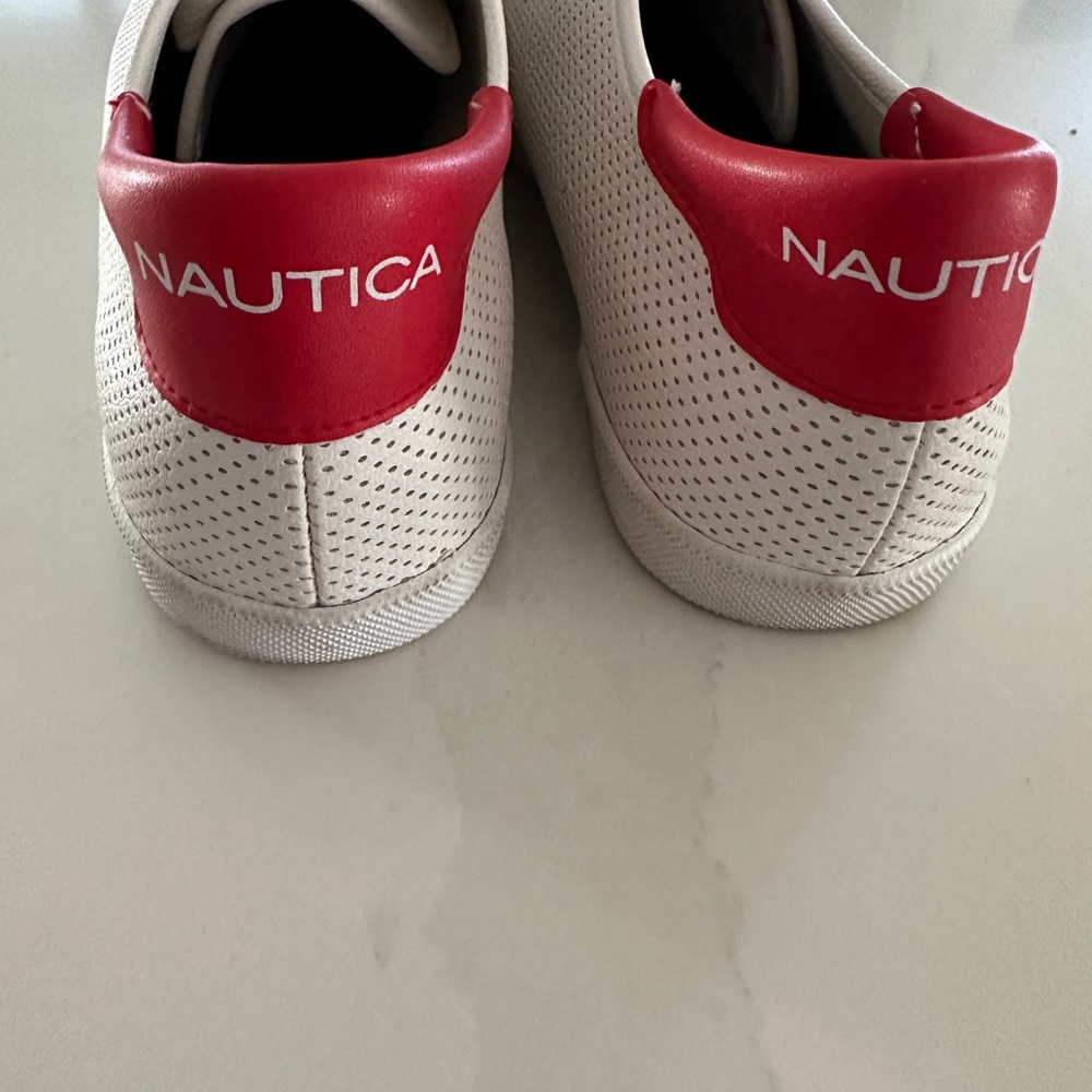 Nautica Lanyard Performance Red & White Women’s Sneakers, Size 9.5 - Picture 3 of 7